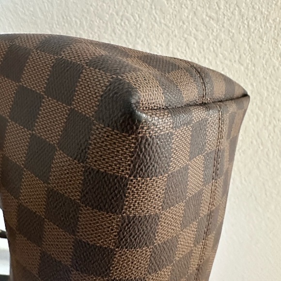 *SOLD* LOUIS VUITTON Graceful MM - Picture 13 of 17